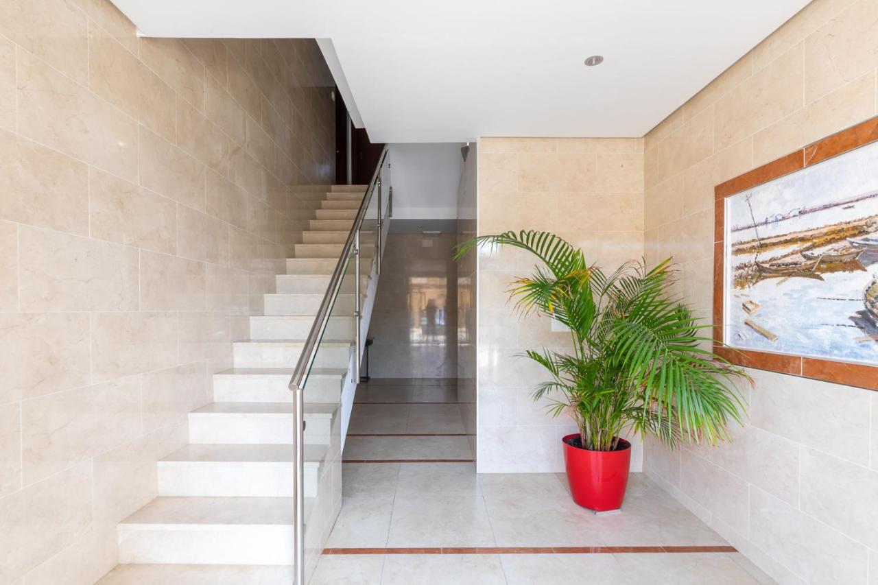 Isola Beachside Apartment 瓦伦西亚 外观 照片